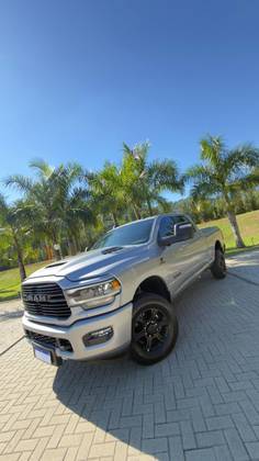 RAM 2500 6.7 I6 TURBO DIESEL LARAMIE CD 4X4 AUTOMÁTICO